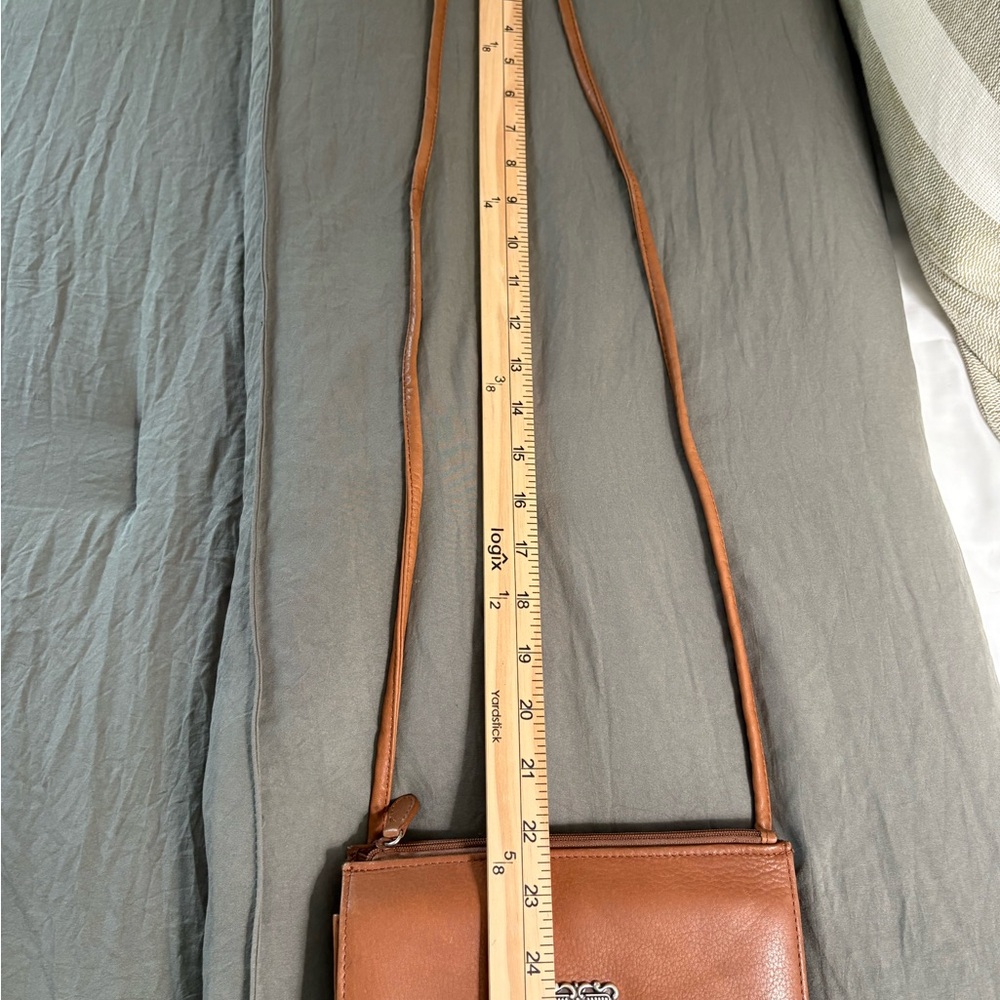 Fossil Brown Leather Crossbody/Belt Bag. Size 4.5”x 7.5” - Picture 10 of 15